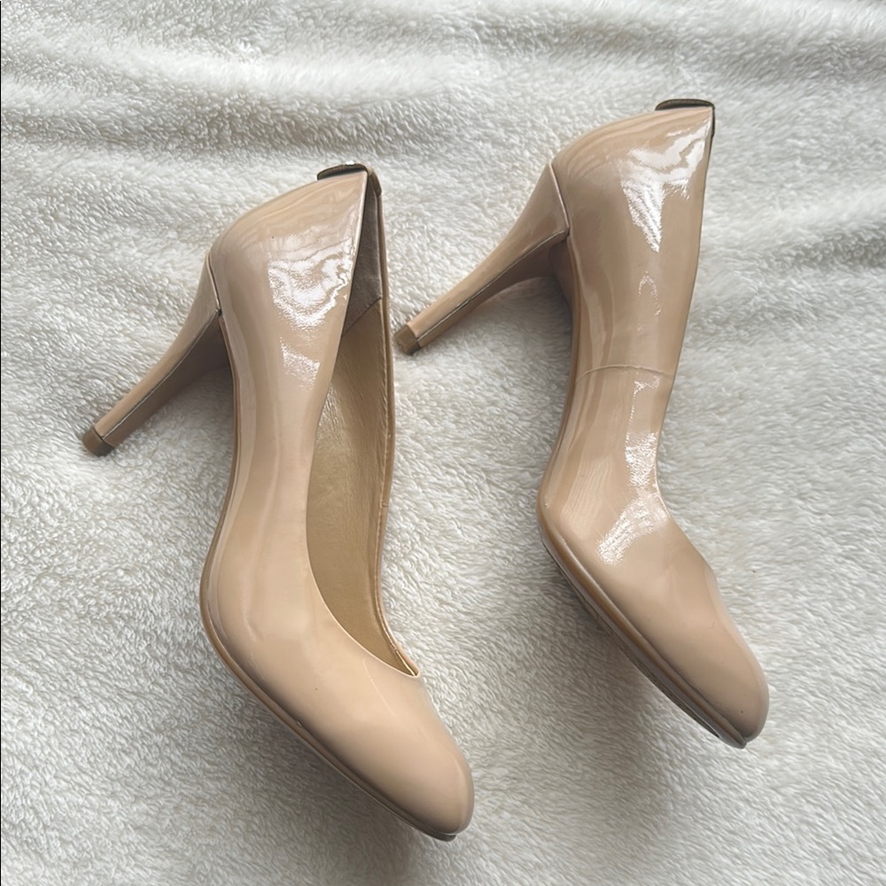 Micheal Kors Tan High Stiletto Heels Classic Pumps size 5